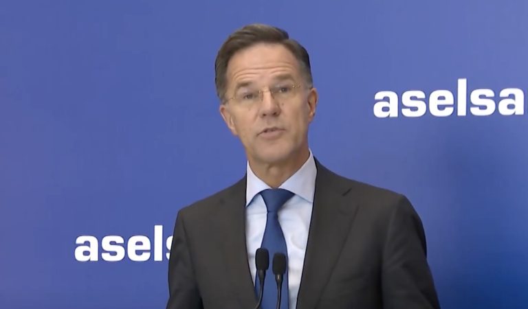 Rutte uses Türkiye visit to focus attention on Ankara summit and defence industry