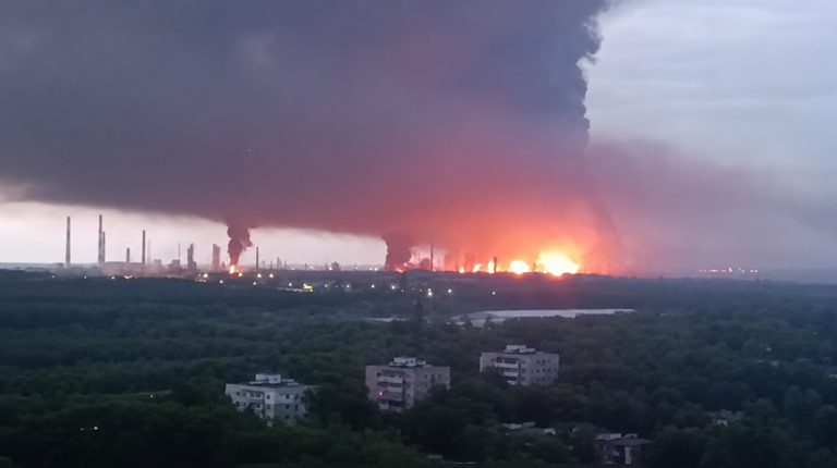 Ukraine’s Refinery Strikes Put New Pressure on Russia’s Oil War Economy