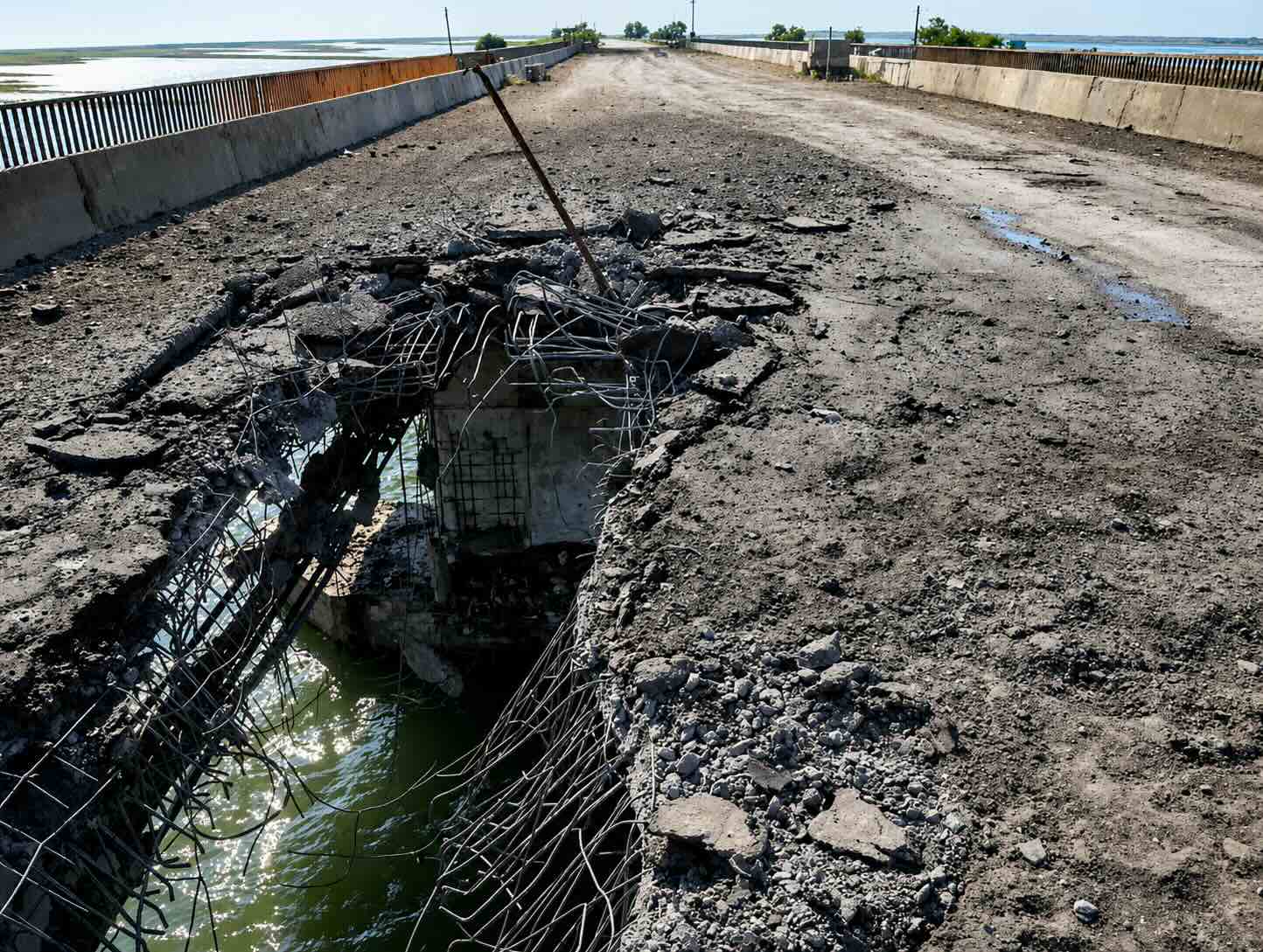 Ukraine Strikes Chonhar Bridge Again as Crimea Supply Routes Come Under Renewed Pressure