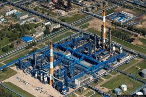 Russian Fuel Rationing Moves East as Ukraine's Strike Campaign Hits Domestic Supply