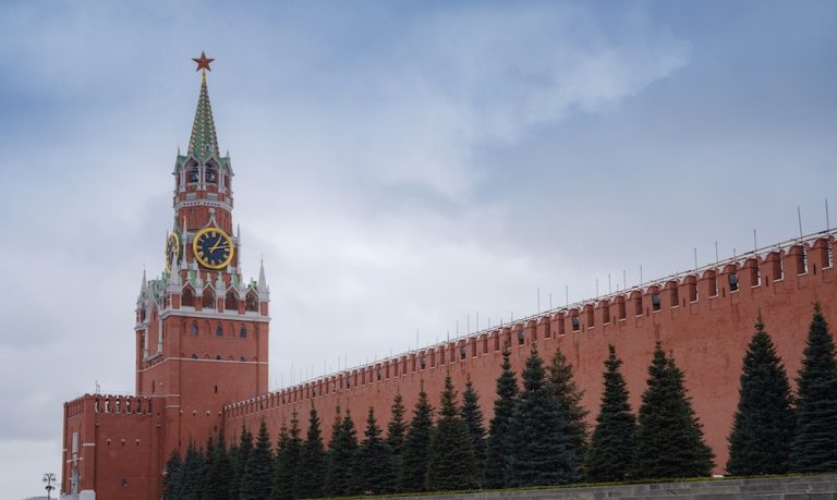 Moscow Signals Retreat from ‘Anchorage’ Formula as Ukraine and Europe Hold the Line